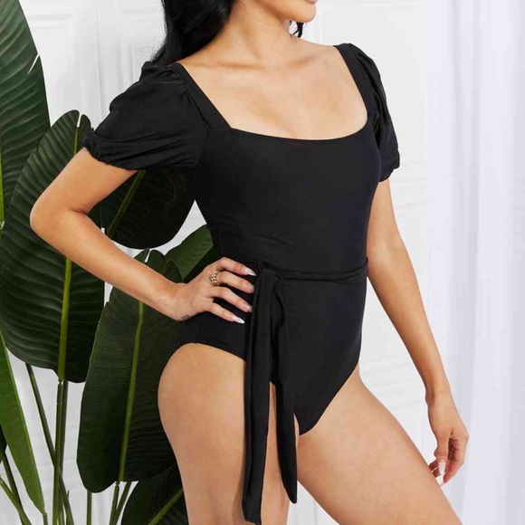 Marina West Swim Vacay Ready Puff Sleeve Bikini in Gum Leaf main image 1
